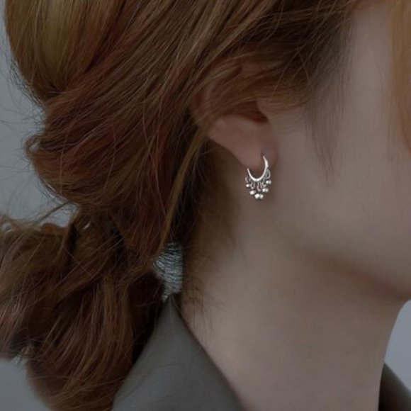 earring